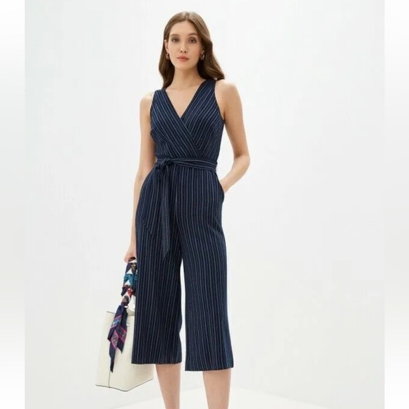 Lauren Ralph Lauren NEW Navy Pinstripe Jumpsuit Sz 12 Sleeveless - Picture 11 of 12